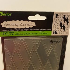 Darice brand plastic embossing folder- NIP